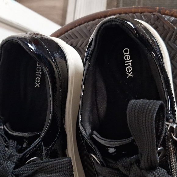 Aetrex Platform Women Sneakers Size 8.5 - Picture 2 of 12
